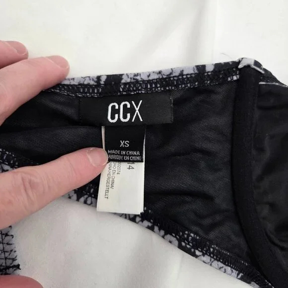 Serpent Siren Halter Bikini Top - Size 14 - Picture 8 of 8